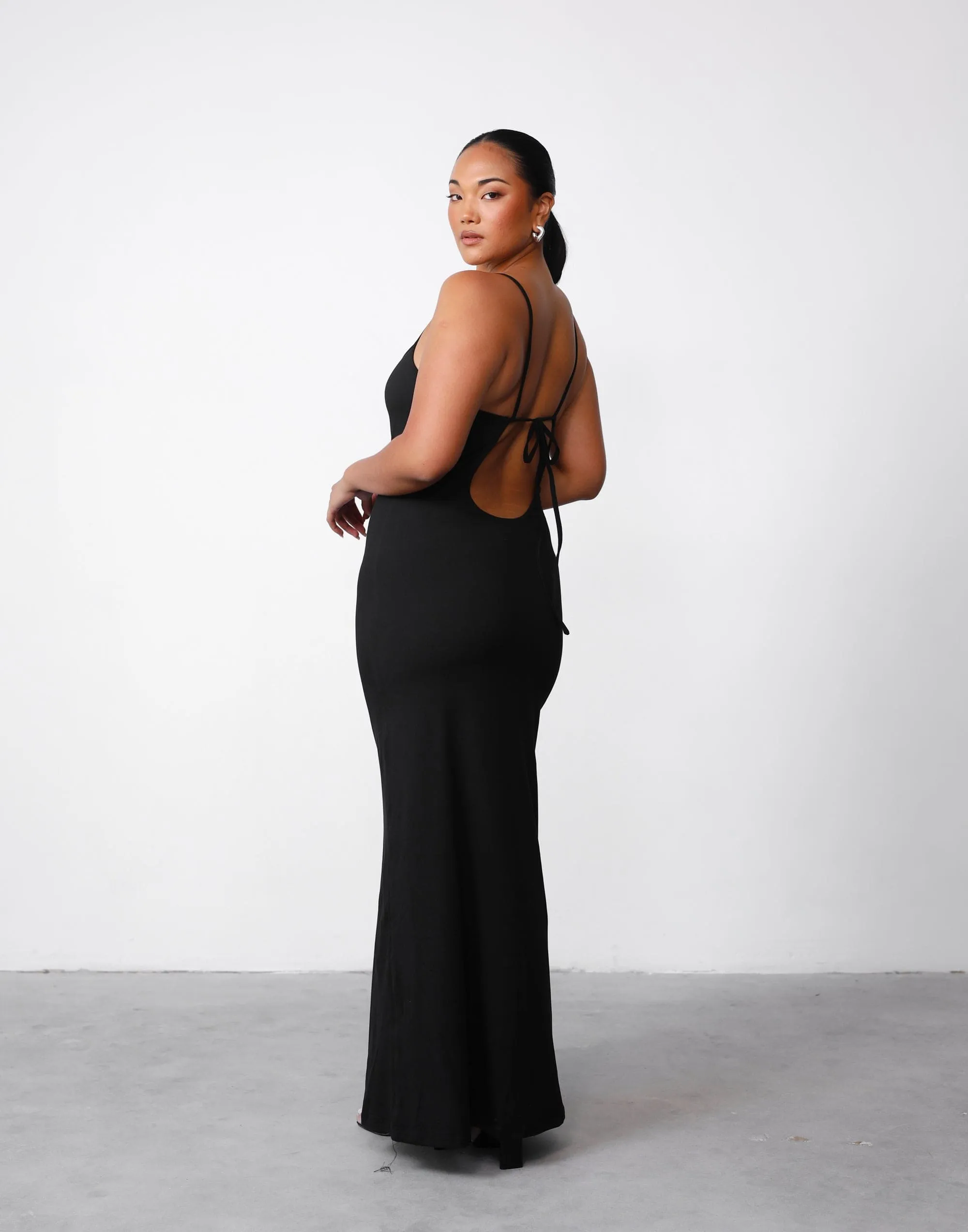 Alexina Maxi Dress (Black)