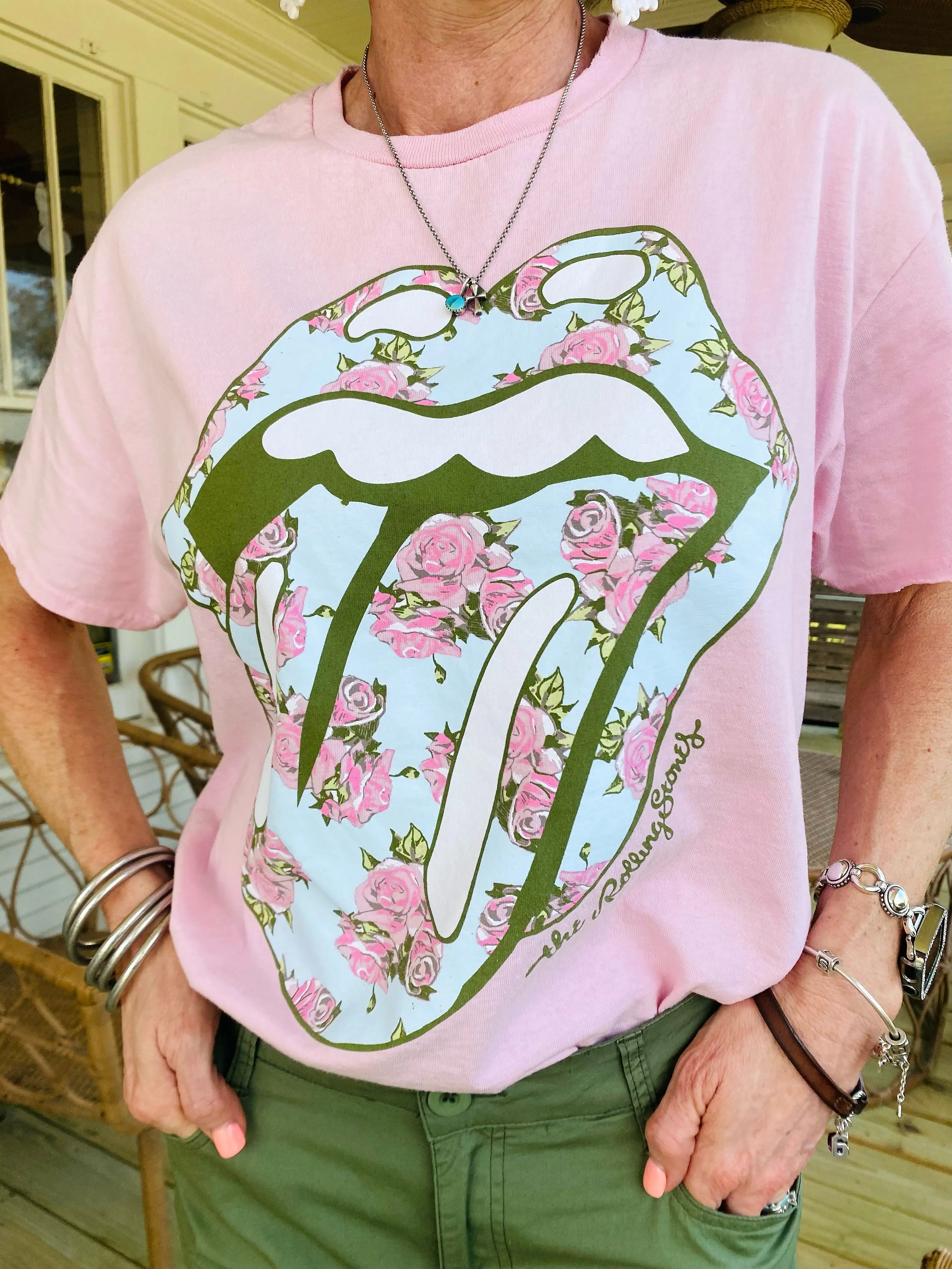 FLORAL ROLLING STONES TEE