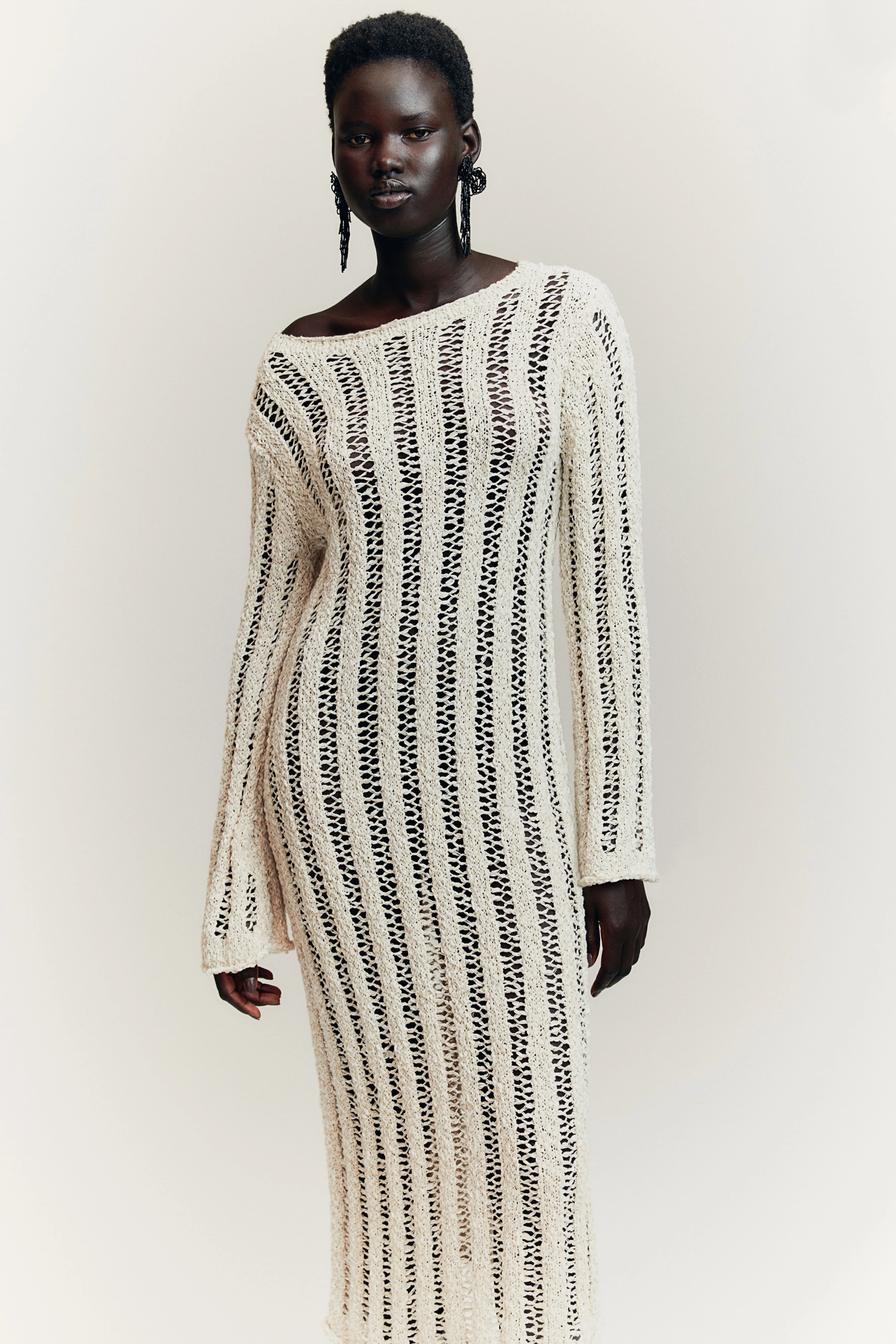 Ladder-stitch-look knitted dress - Round neck - Long sleeve - Light greige - Ladies | H&M GB