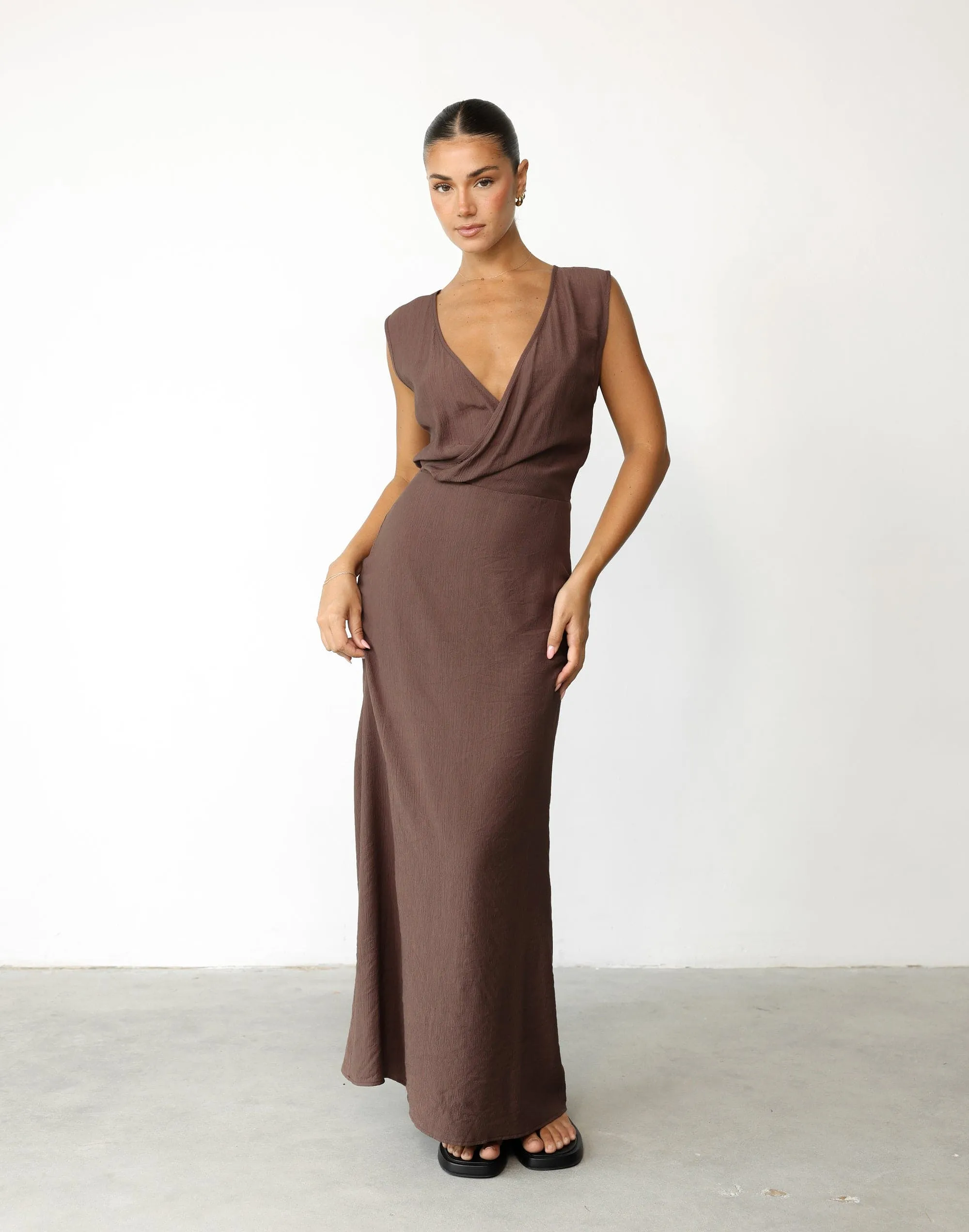 Romeo Maxi Dress (Light Cocoa)