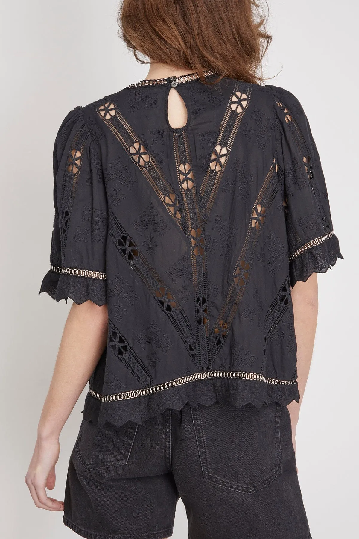 Sharika Embroidery Short Sleeve Top in Black